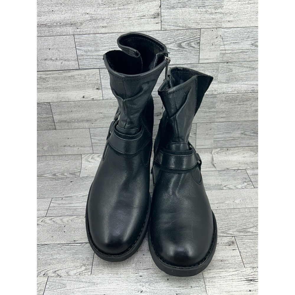 Born Black Leather Buckle Moto‎ Biker Boots Women Size 8 M Side Zip